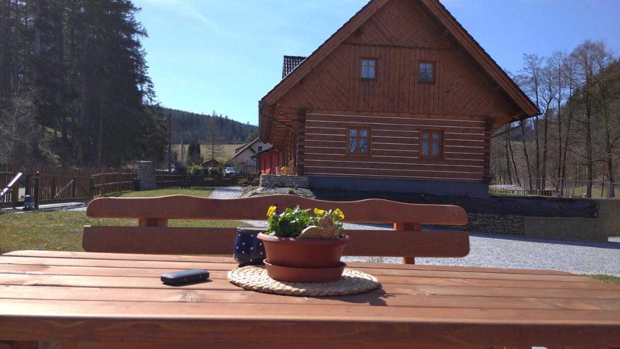 Apartmany U Vlcich Jam Petrowitz Екстериор снимка
