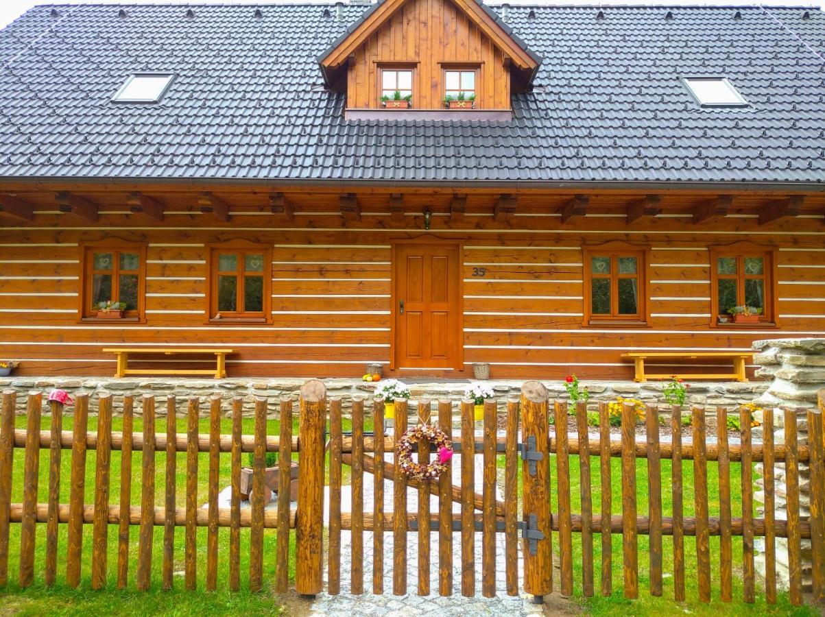 Apartmany U Vlcich Jam Petrowitz Екстериор снимка
