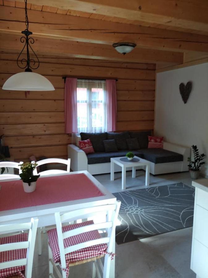 Apartmany U Vlcich Jam Petrowitz Екстериор снимка