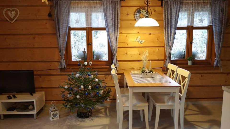 Apartmany U Vlcich Jam Petrowitz Екстериор снимка